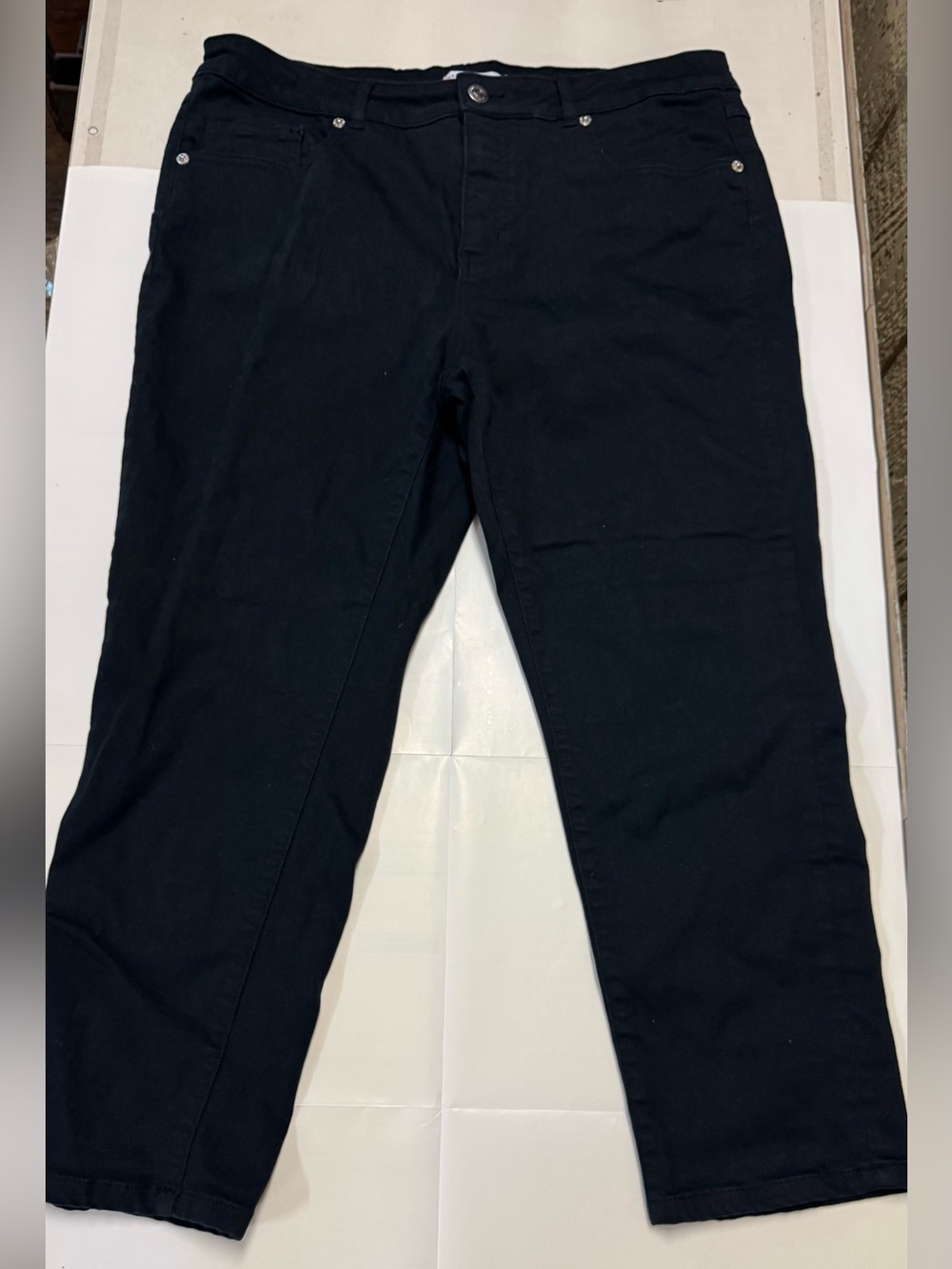Isaac Mizrahi Live Black Jeans Summer Cropped Capri Pants size 14